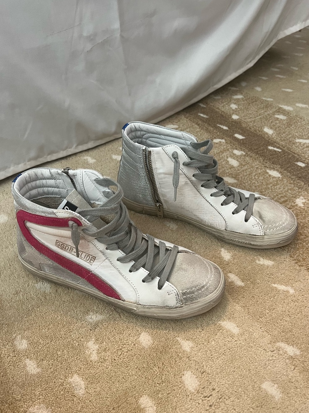 Women’s Golden Goose Slide Sneakers in White and Pink - Picture 2 of 5